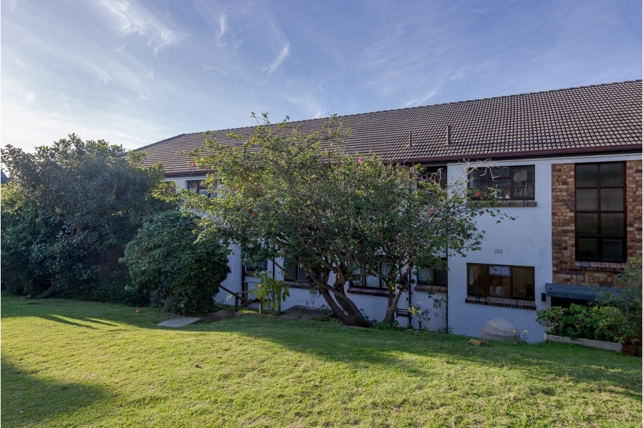 2 Bedroom Property for Sale in Seaforth Western Cape